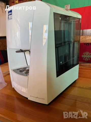 Кафе машина Lavazza Blue LB1100, снимка 2 - Кафемашини - 53481828