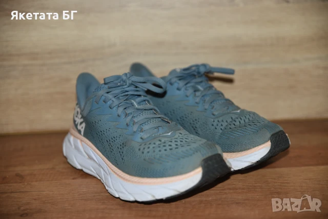 HOKA оригинални маратонки, номер 36 2/3, снимка 3 - Маратонки - 50539292