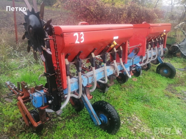 Окопен култиватор с торовнасяне, снимка 2 - Селскостопанска техника - 49815844