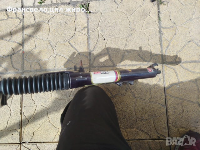 26 цола  двукоронна вилка за велосипед колело rock shox , снимка 3 - Части за велосипеди - 54187538