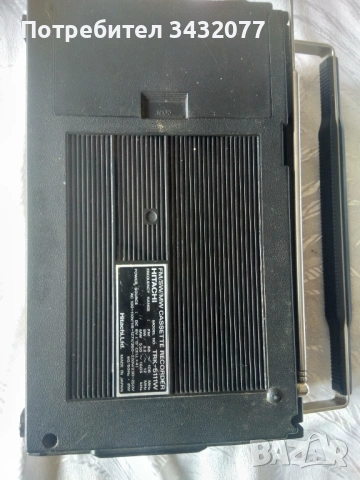 Радио касетофон Хитачи, снимка 3 - Радиокасетофони, транзистори - 53924629