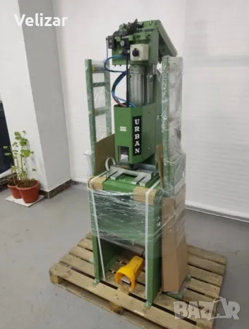 Автоматична винтонавивна машина Urban Германия