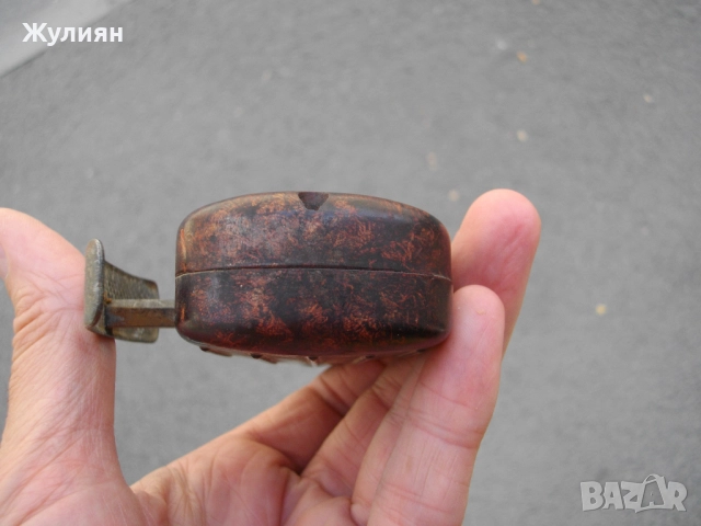 СТАРО КОЛЕКЦИОНЕРСКО БАКЕЛИТЕНО ФЕНЕРЧЕ С ДИНАМО ВЕРМАХТ WWII GERMANY, снимка 2 - Антикварни и старинни предмети - 51591735