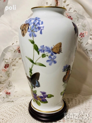 порцеланова ваза, снимка 4 - Вази - 53629770