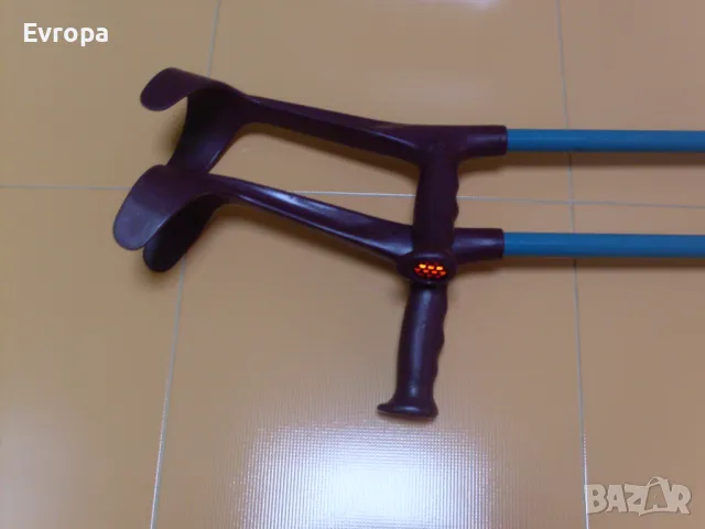 Комплект патерици- тип "канадка"., снимка 2 - Патерици - 49622875