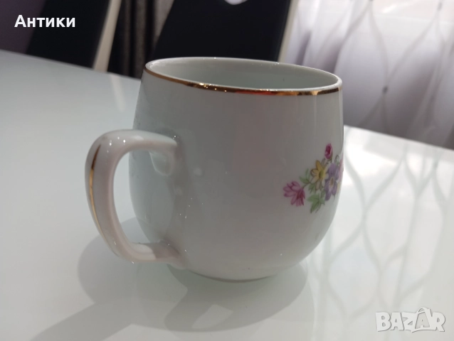 Порцеланова стара чаша маркирана, снимка 4 - Чаши - 52480805