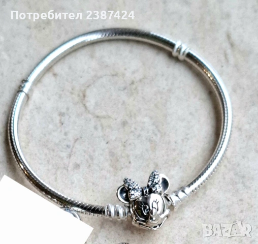 Сребърна гривна модел на Пандора 