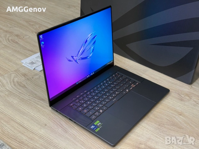 16’OLED 240Hz 2.5K/Ultra 9 285H/RTX 5070TI 12GB/Asus ROG Zephyrus, снимка 4 - Лаптопи за игри - 54121335