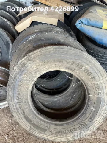 Гуми 295/80 R22.5, снимка 2 - Гуми и джанти - 47383515