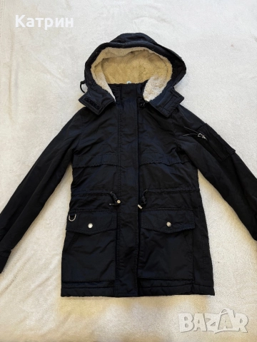 Зимно яке черно Bershka , снимка 2 - Якета - 51788549