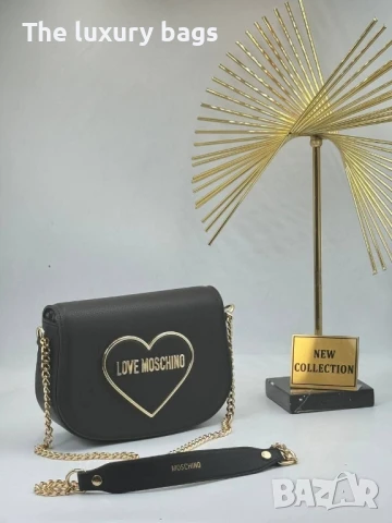 Стилна дамска чанта 