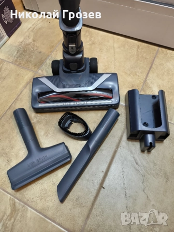 ROWENTA вертикална безкабелна, ПРАХОСМУКАЧКА X-PERT 6.60 НОВА, снимка 3 - Прахосмукачки - 52210748