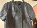 Късо кожено сако много елегантно, снимка 1