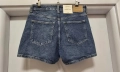 Нови със етикет. Дамски оригинални къси панталонки дънкови. HENNES & MAURITZ. H& M, снимка 3