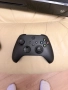 Xbox One черен + контролер, снимка 2