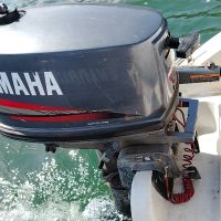 заменям мотор Yamaha, снимка 3 - Воден транспорт - 45891695