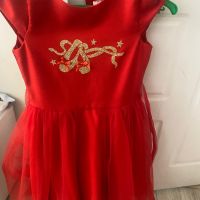 Детска червена рокличка , снимка 3 - Детски рокли и поли - 45344545
