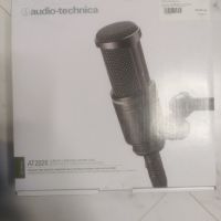 Студиен микрофон + стойка, снимка 1 - Микрофони - 45179284