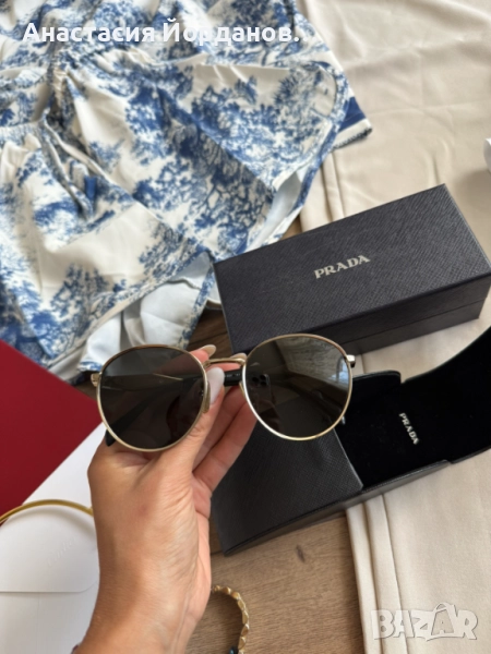 ОРИГИНАЛНИ слънчеви очила PRADA , снимка 1