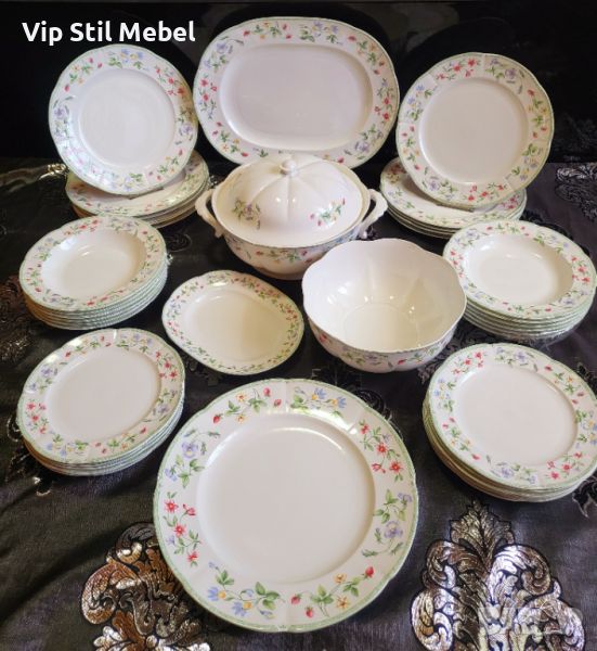 Сервиз за хранене Royal Bone China , снимка 1