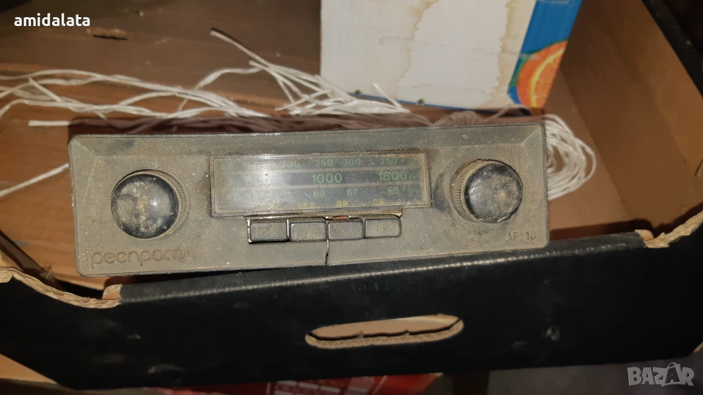 Старо радио от автомобил, снимка 1