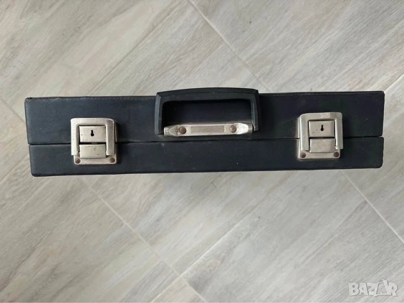 Дипломатическо куфарче, снимка 1