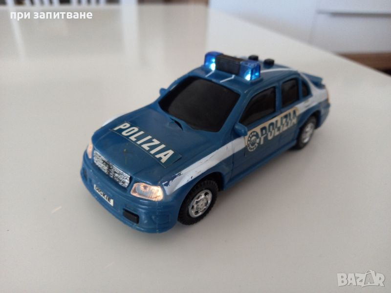 Стара играчка, количка Mercedes C class Polizia на Dickie, 1990 г., 14 см., работи, снимка 1