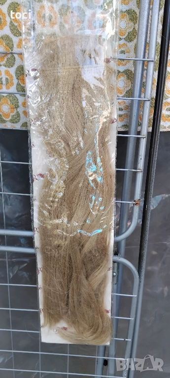 Дълги руси кичури чисто нови, снимка 1