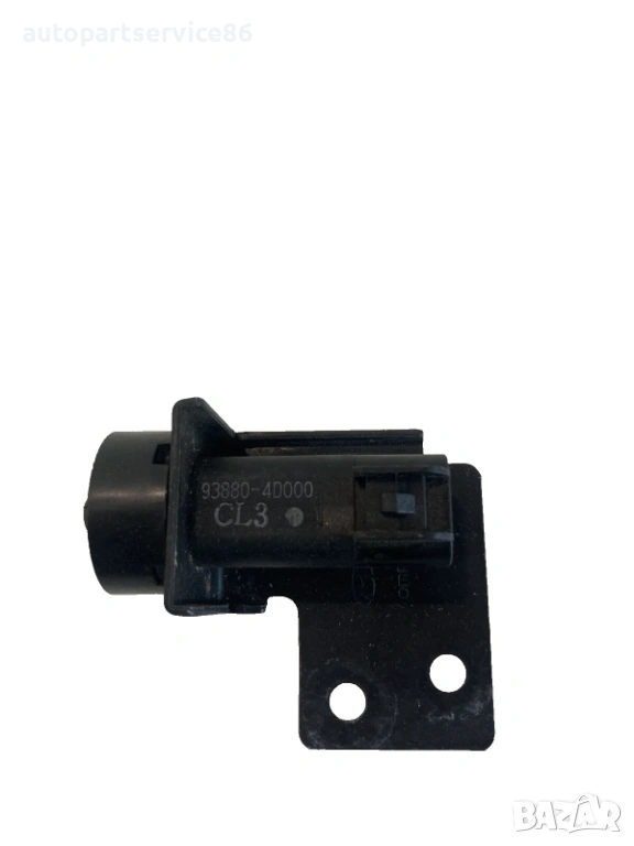 Бутон за отваряне/затваряне на капака за KIA Carnival 2.9 CRDi (2006–2012) 93880-4D000, снимка 1