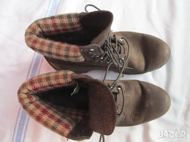 TIMBERLAND зимни дамски боти размер US-8,5; EU-39,5; стелка- 25,5., снимка 2 - Дамски боти - 50410867