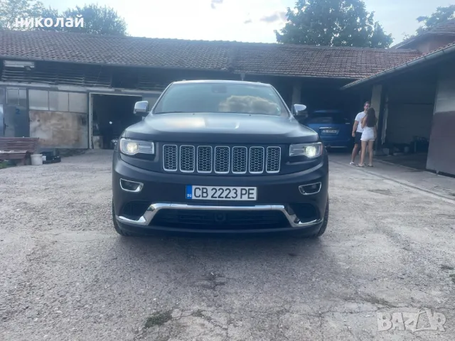 Jeep Grand Cherokee Sumit 3,6, снимка 1 - Автомобили и джипове - 46538695