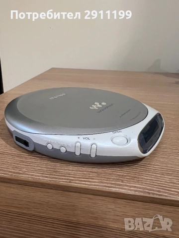 CD плеър Sony Walkman с подарък, снимка 4 - Други - 54267534