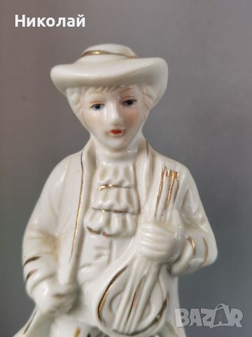 Порцеланова фигура статуетка , снимка 2 - Колекции - 45583101