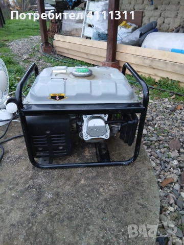 Бензинов генератор, снимка 3 - Генератори - 52582782