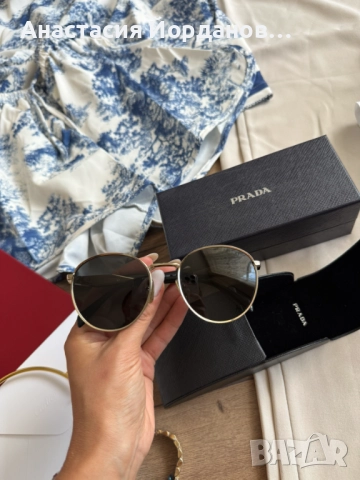 ОРИГИНАЛНИ слънчеви очила PRADA 
