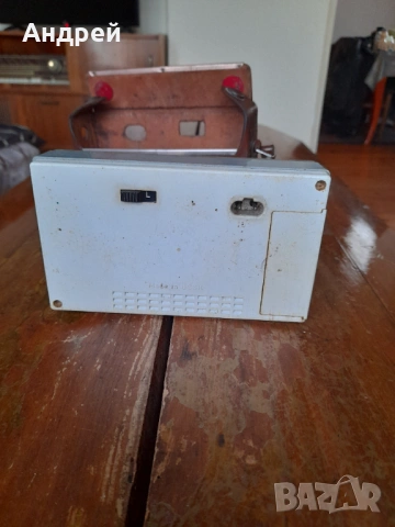 Старо радио,радиоприемник Сокол,Sokol #3, снимка 4 - Антикварни и старинни предмети - 53350500