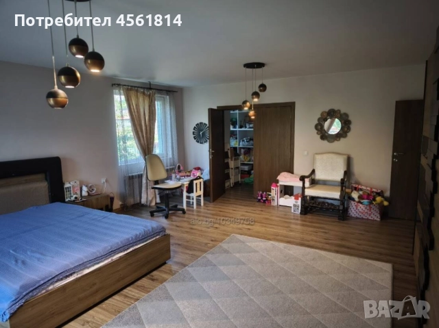 НОВА, ДВУЕТАЖНА, ОБЗАВЕДЕНА КЪЩА С ДВОР В С.БРЕСТНИК, снимка 8 - Къщи - 51838269