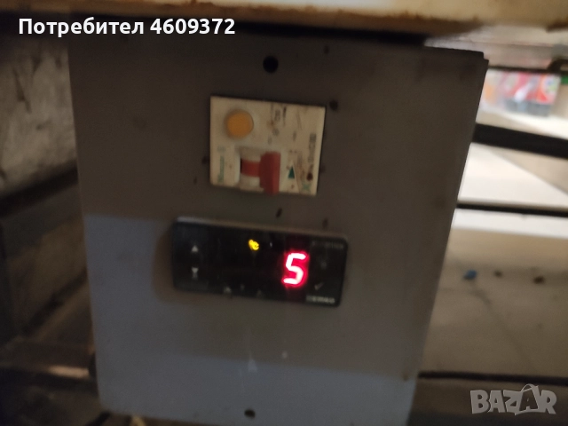 Хладилна витрина Linde , снимка 4 - Витрини - 52976096