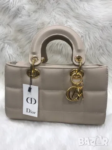 чанти christian dior , снимка 4 - Чанти - 49148435