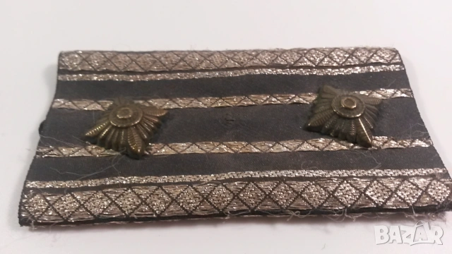 Пагон за военна униформа, снимка 2 - Антикварни и старинни предмети - 54193403