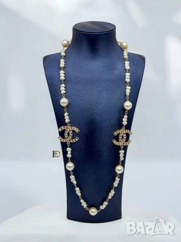 колие chanel  valentino garavani , снимка 6 - Колиета, медальони, синджири - 50684322