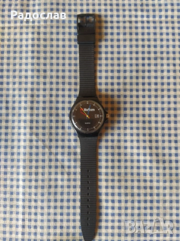 стар часовник Marlboro 