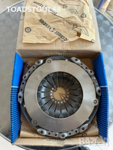 Притискателен диск оригинален SACHS за 1.8/1.9/2.0/2.4/2.5/2.8/2.9, снимка 2 - Части - 51960648