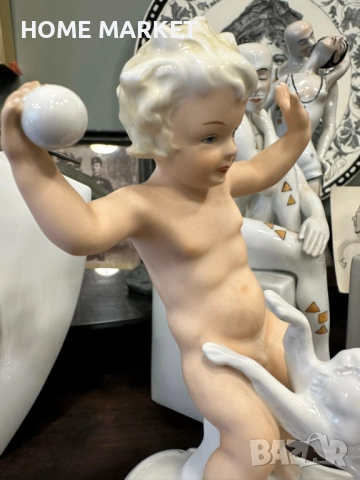 Ангелче с топка и кученце” 17/13 см  Германия Schaubach Kunst - 20 век, великолепна класа и красота,, снимка 3 - Колекции - 52658894