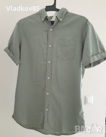 Мъжка риза (S,M) Jack&Jones, снимка 1 - Ризи - 45619418