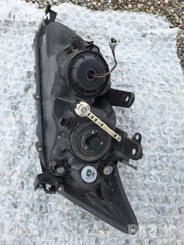 десен фар за тойота рав 4, снимка 5 - Части - 53492768