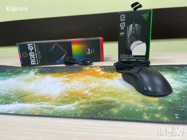 🖱️🎮 Razer Viper 8KHz + RGB Gaming Mouse Pad XXL 800×300 мм (Galaxy Green), снимка 2 - Клавиатури и мишки - 53437339