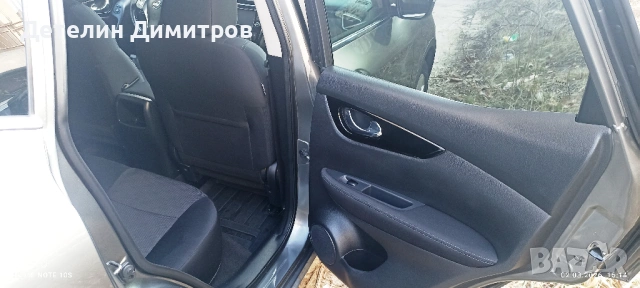 Nissan Qashqai 1,2 DIG-T , снимка 16 - Автомобили и джипове - 53683007