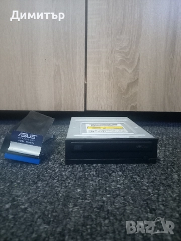 автомобилно радио, снимка 3 - Части - 51524353