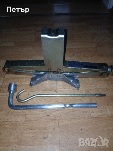 Оргинален крик за джип хонда нов, снимка 6 - Аксесоари и консумативи - 54061841